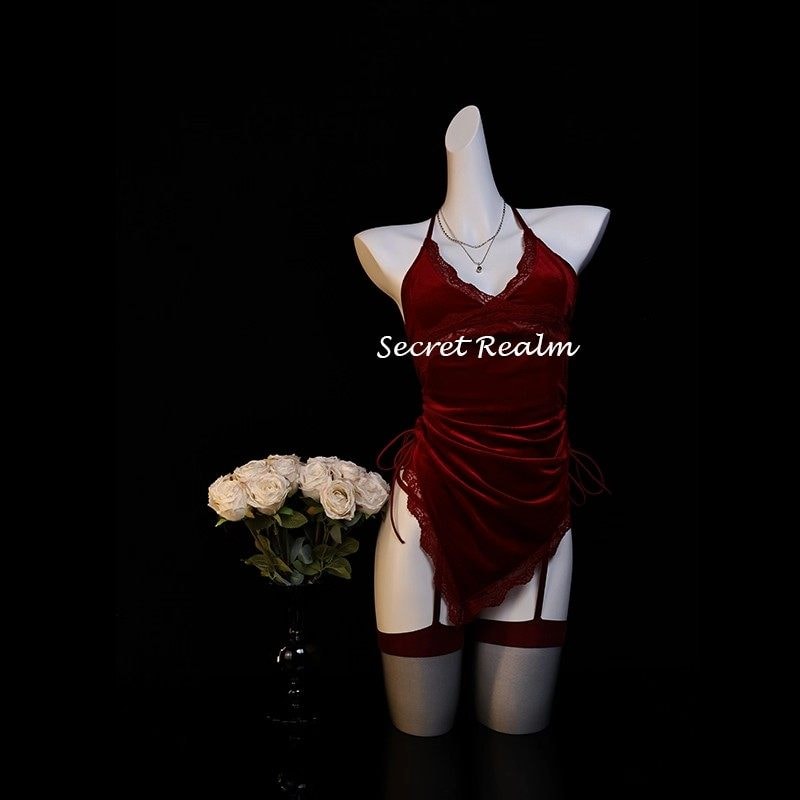 Áo ngủ gợi cảm hở lưng phong cách trưởng thành