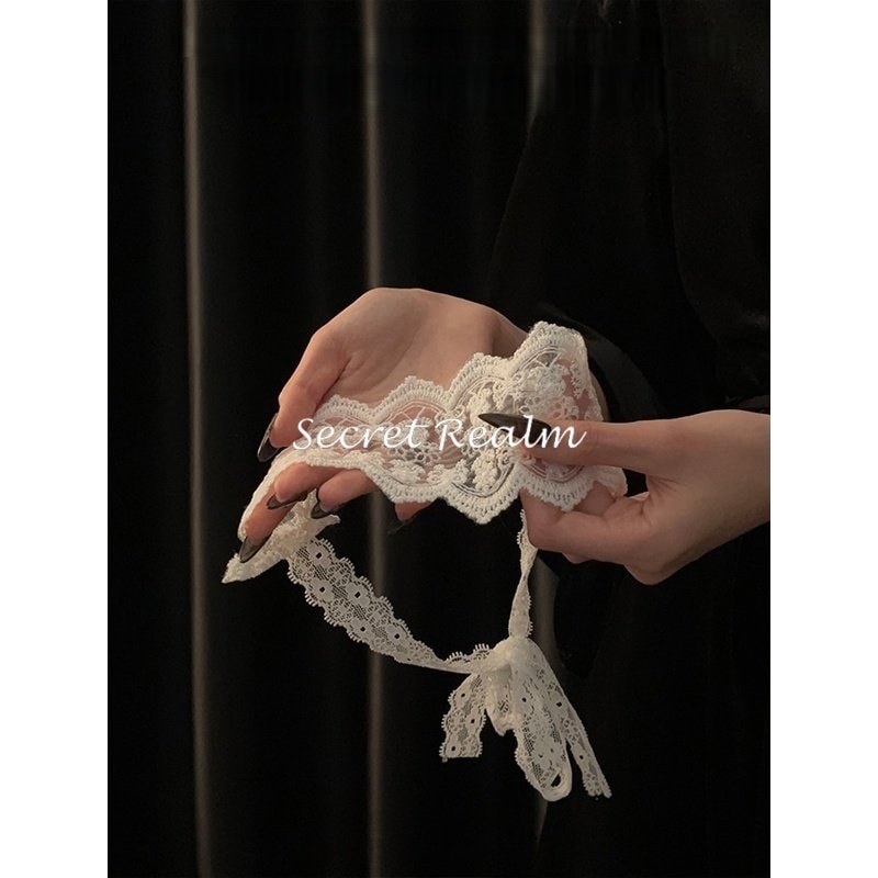 Bịt mắt ren bí ẩn - 3