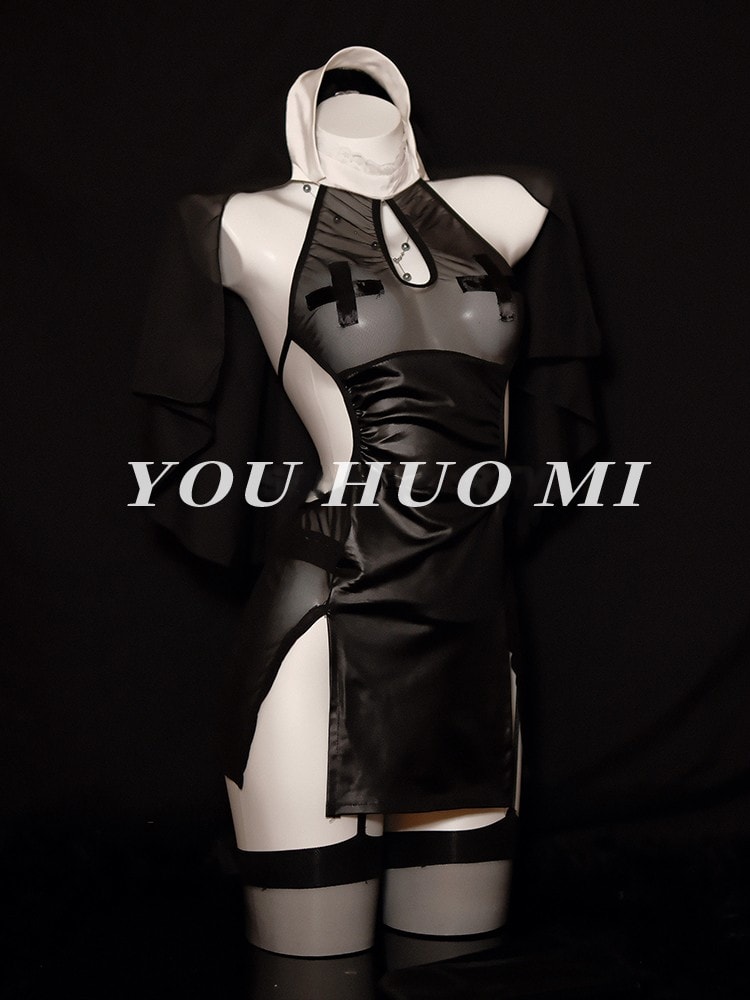 Bộ đồ cosplay đồng phục nữ tu ren xẻ tà gợi cảm - 2