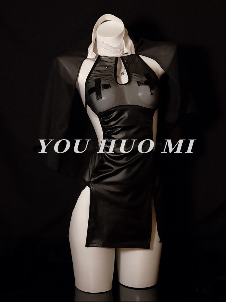 Bộ đồ cosplay đồng phục nữ tu ren xẻ tà gợi cảm - 4