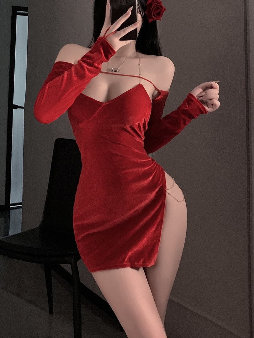 Đầm ngủ nhung ôm sát gợi cảm xẻ cao - 8