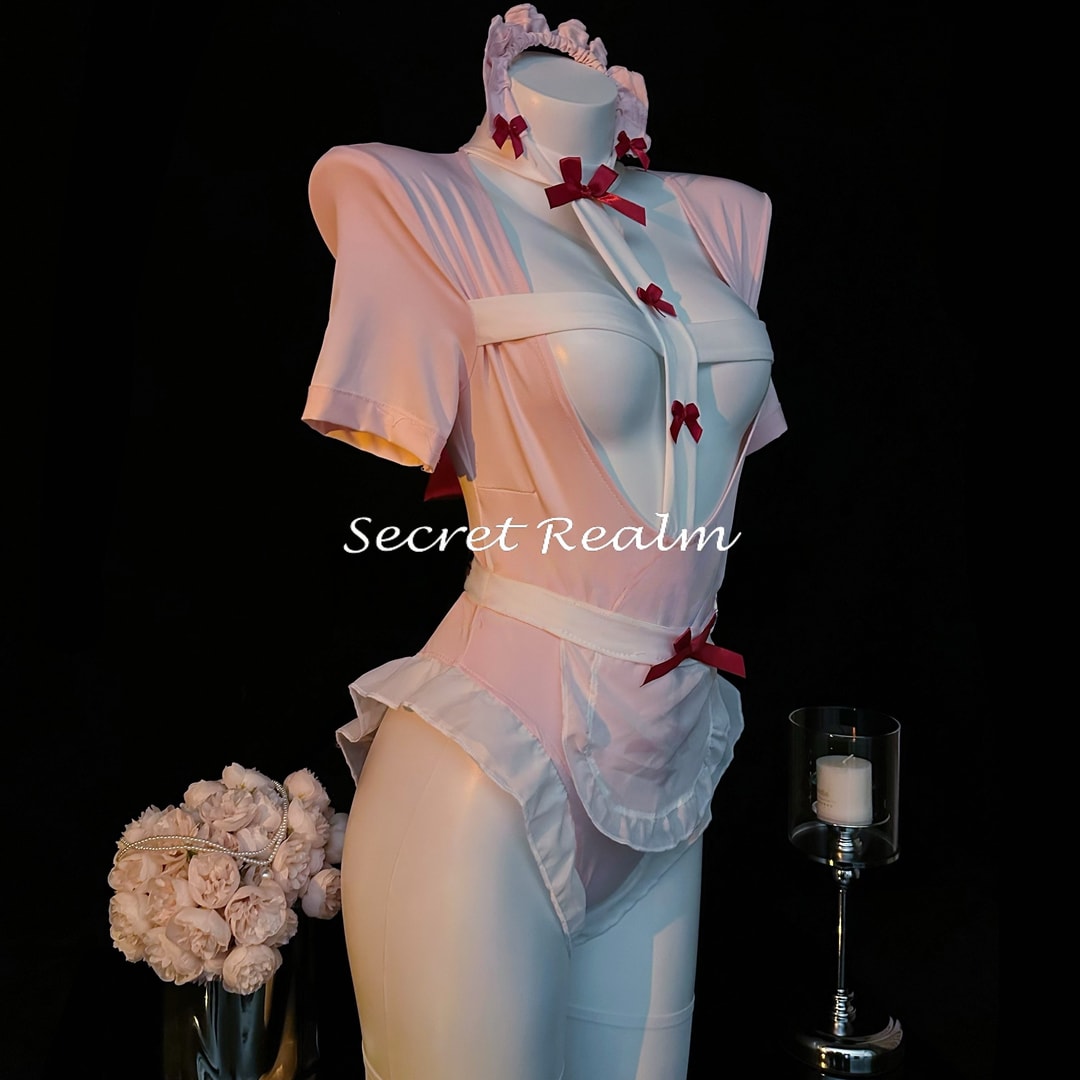 Trang phục cosplay cô y tá nhỏ nhắn gợi cảm tinh nghịch - 2