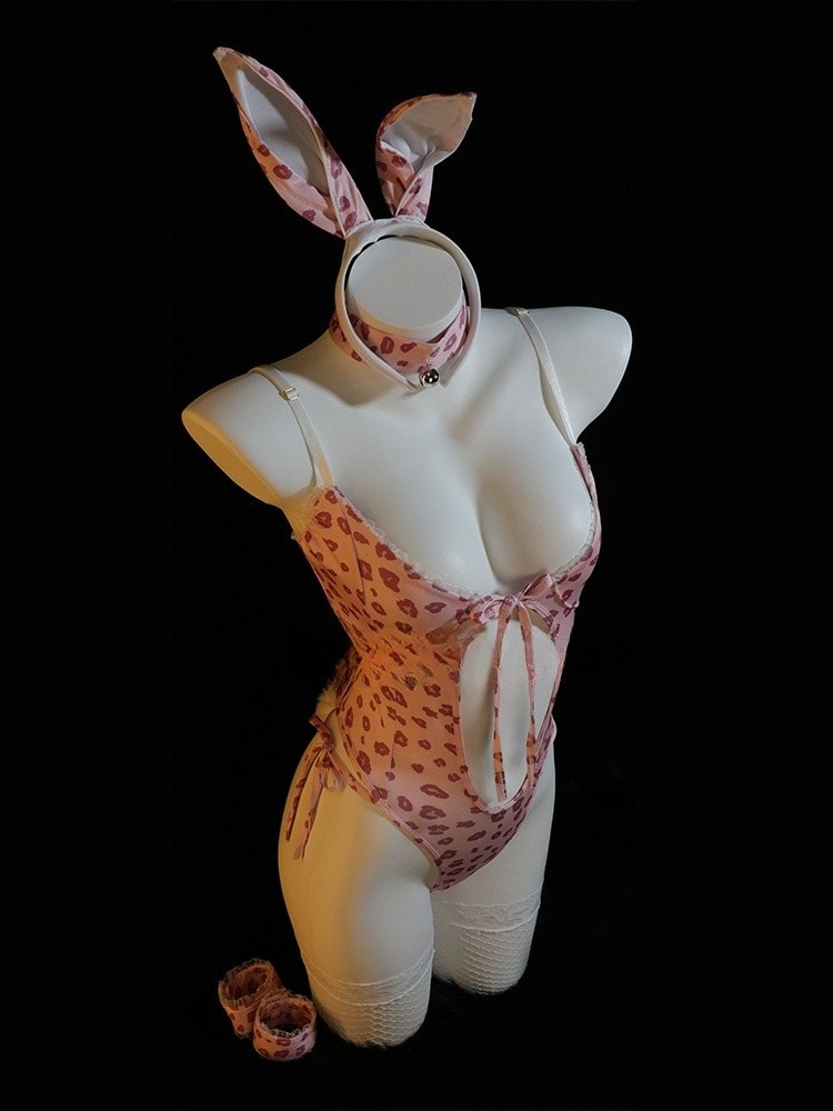 Trang phục honey rabbit họa tiết da báo hồng nhạt - 2